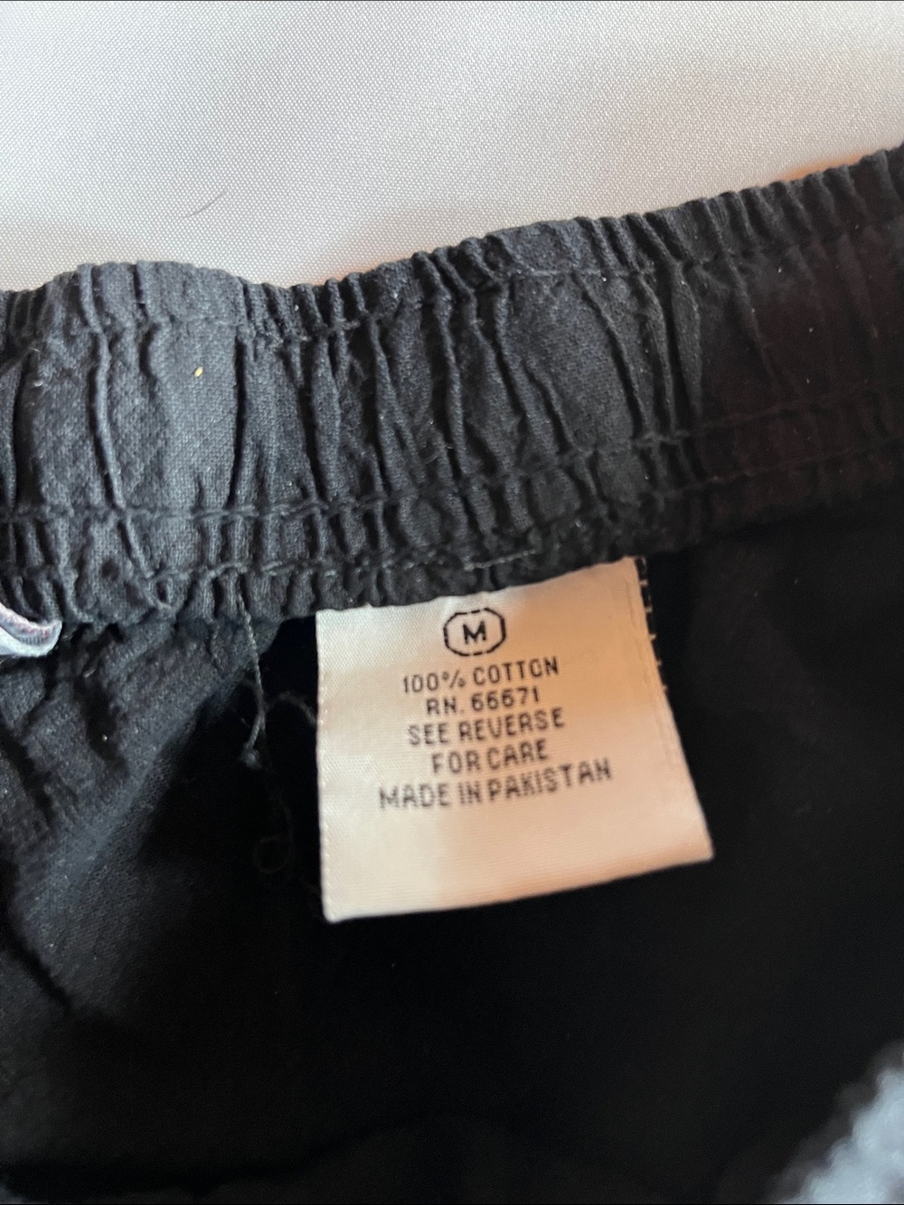Relaxed Black Drawstring Capris - Picture 3 of 6